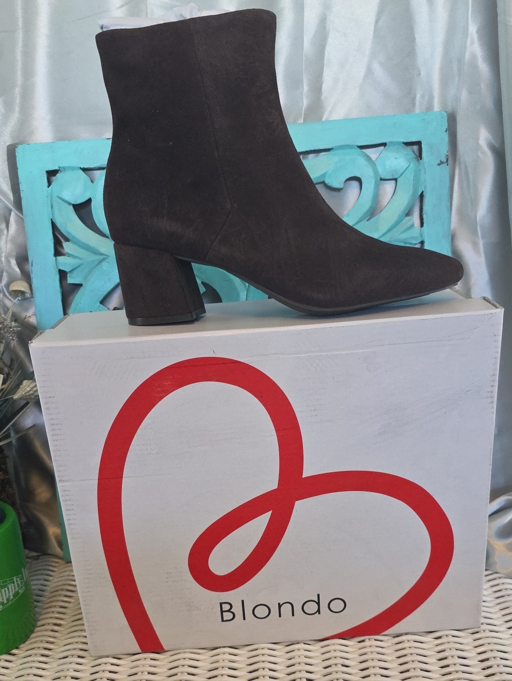 Blondo Chocolate Brown Suede Mid Heel Ankle Boots